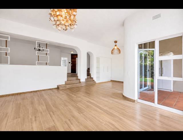 3 BEDROOM TOWNHOUSE FOR SALE IN VICTORY PARK